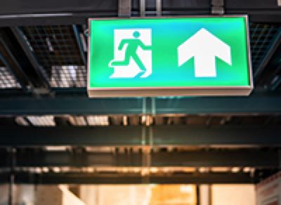 Sicherheitstechnik von Paul Asbeck Elektroinstallation aus Hagen, Deutschlandweit zuverlässig, Brandmeldeanlagen, Sicherheitsbeleuchtung, Kameratechnik, Fluchtwegbeleuchtung, VDE-Prüfungen und Wartung