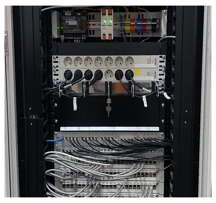 Netzwerkinstallation und Installation von Netzwerkschränken inklusive Planung und Verkabelung